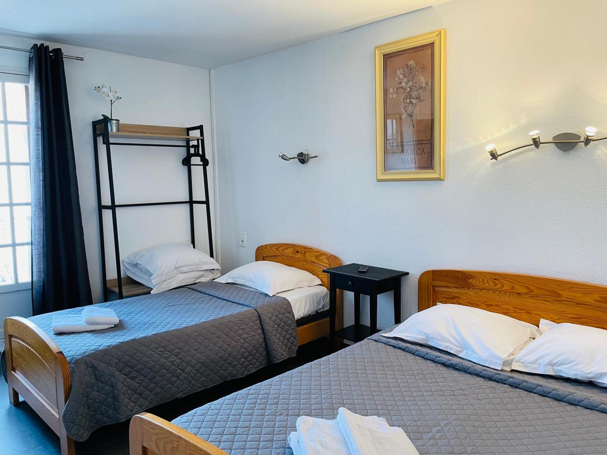 Hotel L'Escale Aigues-Mortes Εξωτερικό φωτογραφία